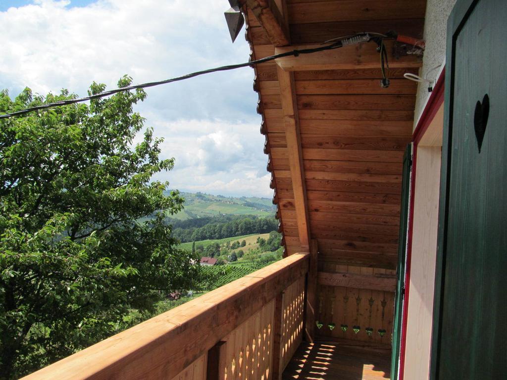 Svecina Holiday Home Sonnenhaus מראה חיצוני תמונה